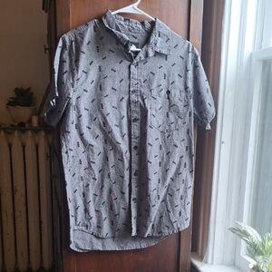 Batman Men's Size Med Grey With Black Bats Short-Sleeve Button-Down Shirt